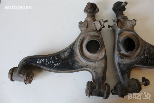 Ляв и десен носач Мерцедес-бенц ц51 в124 200е 90г Mercedes-benz c51 w124 200e 1990, снимка 3 - Части - 44416297