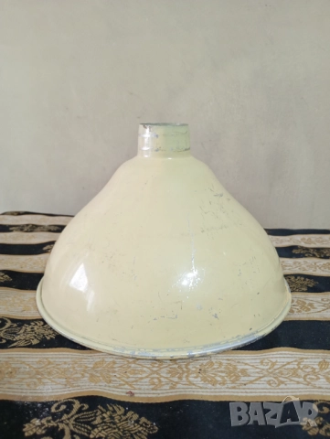 Промишлен плафон