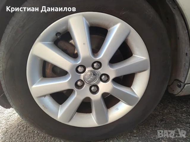 Тойота Авенсис т25, снимка 12 - Автомобили и джипове - 56403298