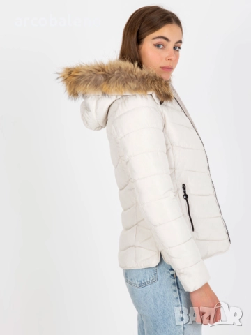 Дамско преходно яке с капитониране, 3цвята , снимка 16 - Якета - 51944588