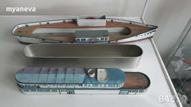 Ламаринена, vintage играчка, представляваща модел на швейцарския параход с гребни колела "Uri" , снимка 9 - Коли, камиони, мотори, писти - 54166086