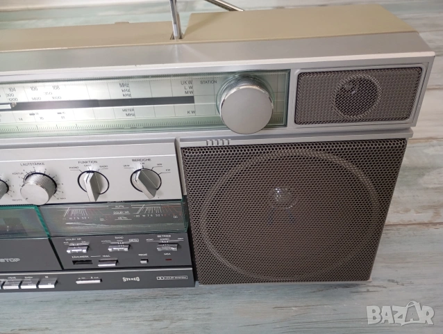 Universum Senator CTR 2226 Ghettoblaster Boombox, снимка 4 - Радиокасетофони, транзистори - 54304595