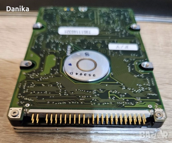 Ретро харддиск Hitachi DK222A-54 540 MB ATA PATA IDE лаптоп, снимка 2 - Части за лаптопи - 52687028