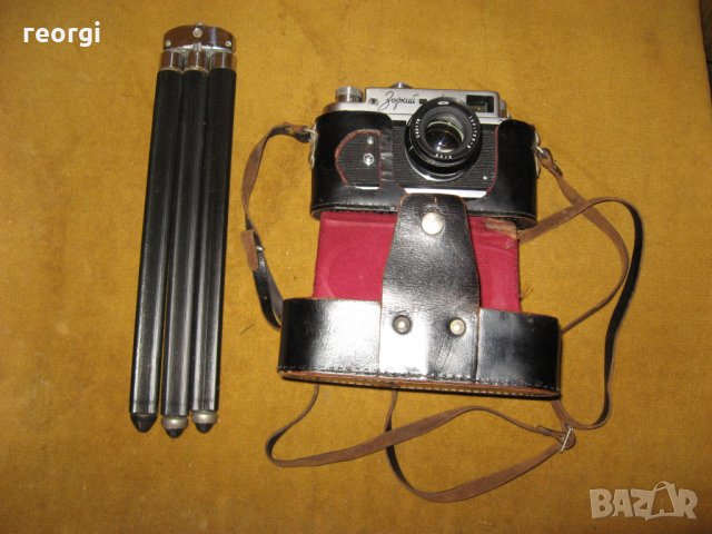 Фотоапарат Зоркии-4 в комплект с триножник, снимка 1 - Колекции - 29377425