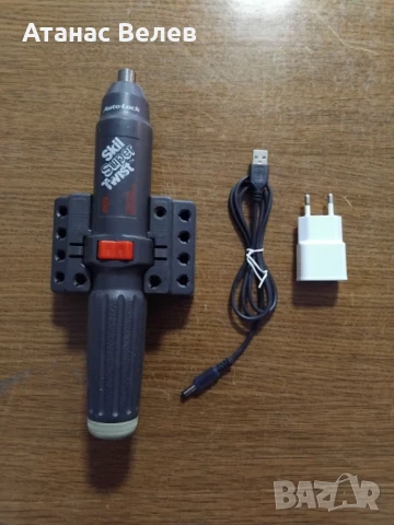 Електрическа отвертка Skil Super Twist с Li-Ion батерия + зарядно, снимка 2 - Отвертки - 51063470