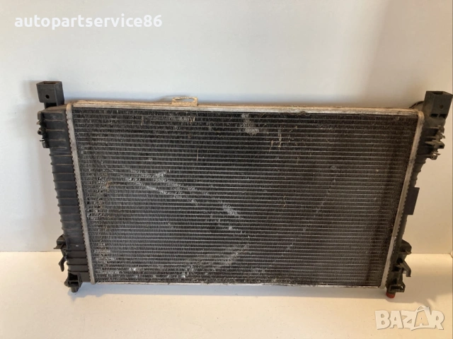 Радиатор за охлаждаща течност за Mercedes Clk, W209 2.0K (2005) A2035000433