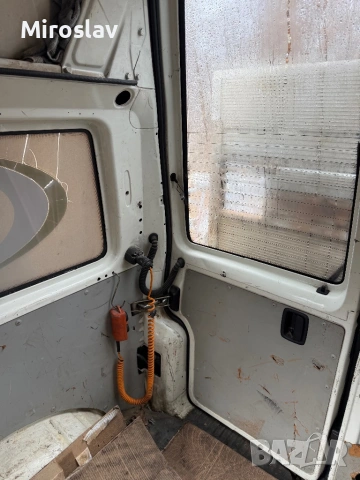 VW Transporter t4, снимка 10 - Бусове и автобуси - 54247653