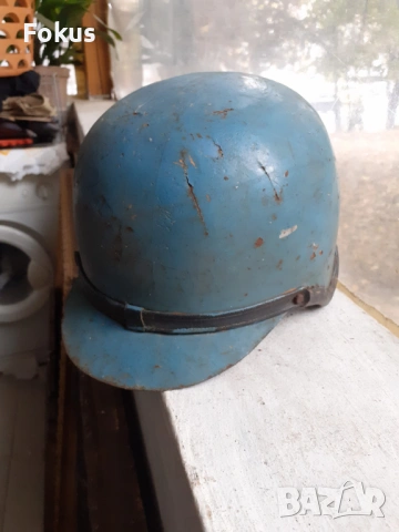 Стара много рядка моторджийска каска, снимка 3 - Антикварни и старинни предмети - 53364040