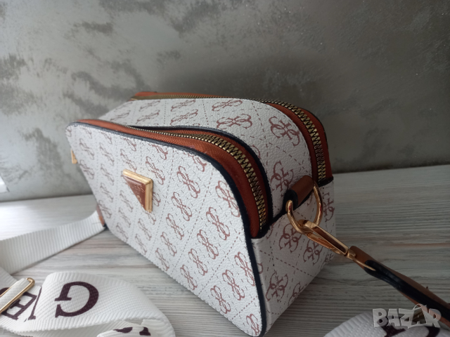 Guess - дамска чанта 