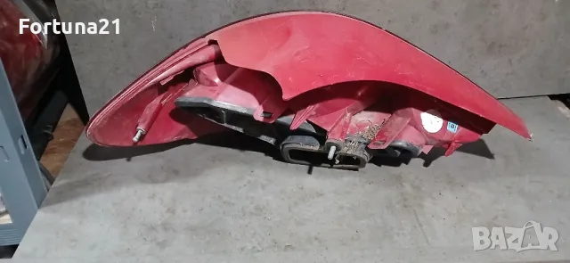 Peugeot 207 - оригинален десен стоп, снимка 2 - Части - 49627238