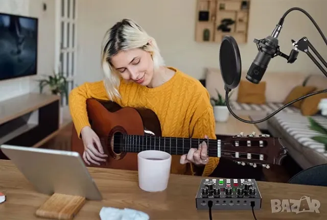 Кондензаторен студио микрофон, с пулт, професионален микроинфон за инфлуенсъри, влогъри, снимка 10 - Микрофони - 37092826