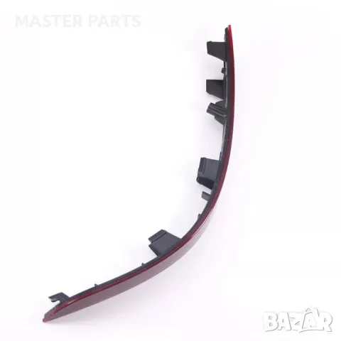 Рефлектор светлоотразител за задна броня Mercedes GLK X204 2010 г. - 2015 г .  , снимка 4 - Части - 48435279