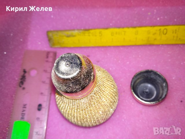 ШАРМАНТНА СТАРА ВИНТИДЖ ПУДРИЕРА ГУМЕНО ШИШЕНЦЕ - ПРЪСКАЛКА с ОПЛЕТКА ТЕКСТИЛ и МЕТАЛНО КАПАЧЕ 42881, снимка 5 - Антикварни и старинни предмети - 44222280