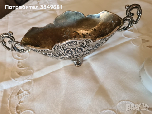 Много стара посребрена гондола и порцеланова малка кутия за бижута. , снимка 4 - Антикварни и старинни предмети - 54242861