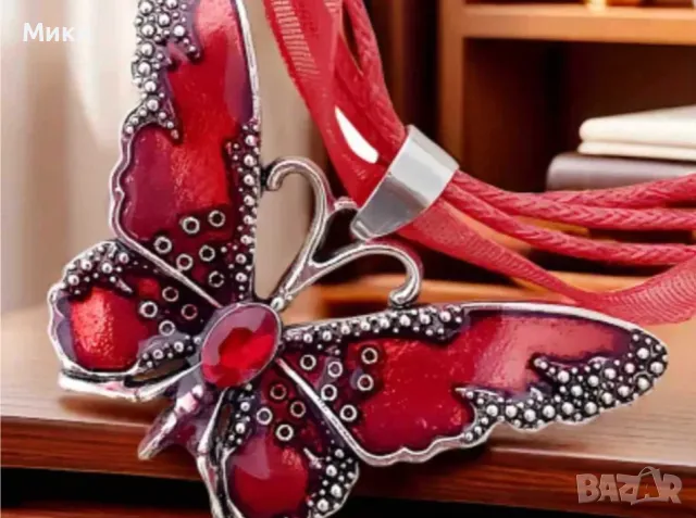 Дамско колие пеперуда  /Дамски бижута, снимка 3 - Колиета, медальони, синджири - 48676829