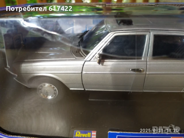 1:18 Метален модел на Mercedes Benz 230 E W123 Revell, снимка 3 - Колекции - 50749502