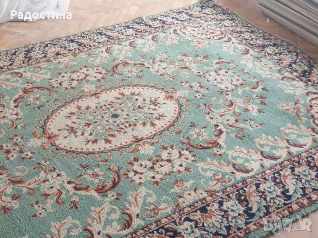 Персийски килим, снимка 2 - Килими - 37146609