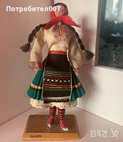 Стара българска фигурка фолклор носия, снимка 1 - Антикварни и старинни предмети - 42338212