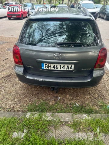 Toyota Avensis 2.0 D4D 116 2004, снимка 4 - Автомобили и джипове - 54349711