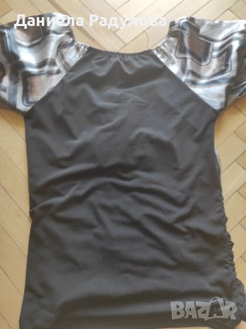 Блузка, снимка 2 - Тениски - 36847032