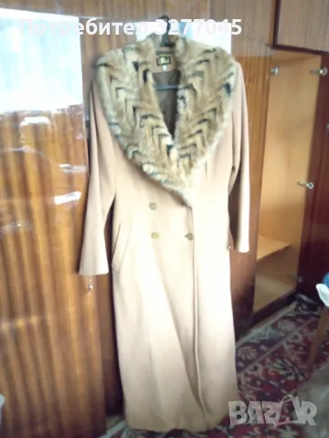 Палто, снимка 2 - Палта, манта - 47295509