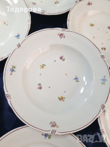 Български порцеланови чинии на стар производител , снимка 3 - Чинии - 42765612