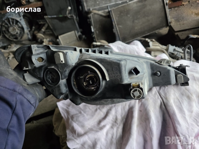 Ляв фар за Пежо 206, снимка 2 - Части - 52355850