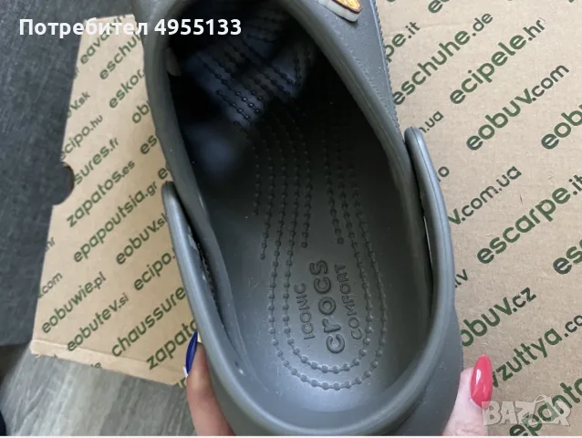 Оригинални Crocs чехли, снимка 3 - Чехли - 56158876