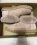 UGG оригинални велурени боти, снимка 1