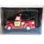 Коледна играчка количка с елха Пикап с елхичка червен цвят, снимка 1 - Декорация за дома - 31164153