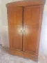 Стар масивен гардероб, изработен от благороден орех, снимка 1