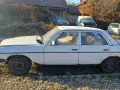 Мерцедес 123 200Д, снимка 10