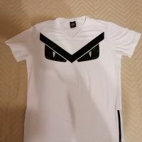 Оригинална тениска на Fendi размер M, снимка 1 - Тениски - 38296801