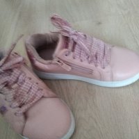 Розови обувки 31номер, снимка 5 - Детски обувки - 38212631