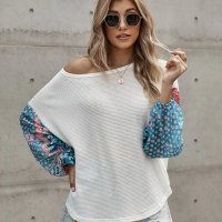 Дамски топ в бяло с ефектни ръкави на цветя, снимка 3 - Блузи с дълъг ръкав и пуловери - 39636321