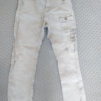 Zara boys дънков панталон размер 140 см./9-10 г. /войнишко зелено/, снимка 1 - Детски панталони и дънки - 34109923