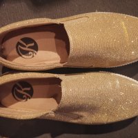 Обувки в дискретни златисто, снимка 3 - Дамски ежедневни обувки - 33734160