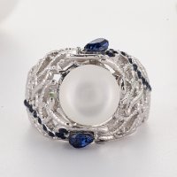 Масивен посребрен пръстен със сапфири и лунен камък, снимка 2 - Пръстени - 31630806
