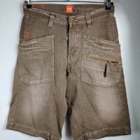 Hugo Boss short W30  , снимка 1 - Къси панталони - 44463456