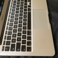 11" Core i5 MacBook Air A1465 (Early 2014), снимка 4 - Лаптопи за дома - 37079931