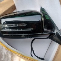 Огледало за Mercedes E Class W212, снимка 1 - Части - 44388297