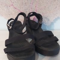 CROCS дамски сандали – черни, №40, снимка 1 - Сандали - 40642481