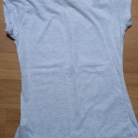 Дамска тениска, снимка 2 - Тениски - 44406121