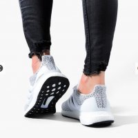 маратонки  adidas Ultra Boost 4.0 Cloud White   номер 39-39,5, снимка 10 - Маратонки - 40040273