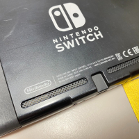 Конзола NINTENDO SWITCH (WITH NEON RED & NEON BLUE JOY-CONS) , снимка 6 - Nintendo конзоли - 44790000