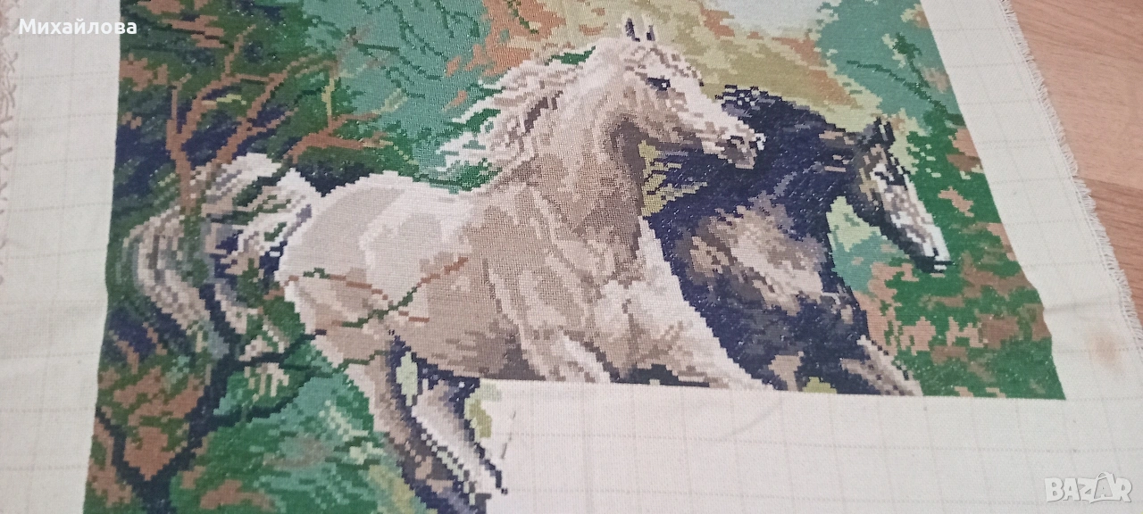 Гоблен за довършване " Коне в галоп", снимка 1