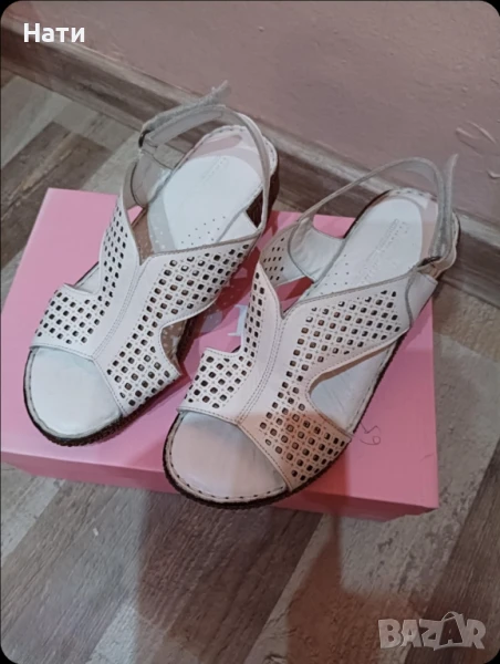 Дамски сандали от естествена кожа. Къси ботушки, снимка 1