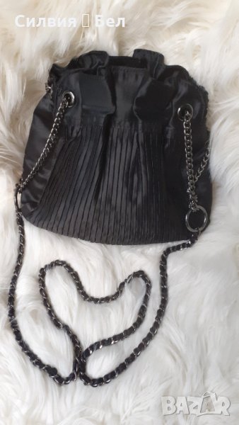 Чанта  Zara с дълъг синджир , снимка 1