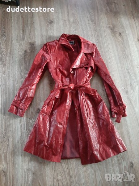 Изключително красив шлифер манто червен бордо, снимка 1