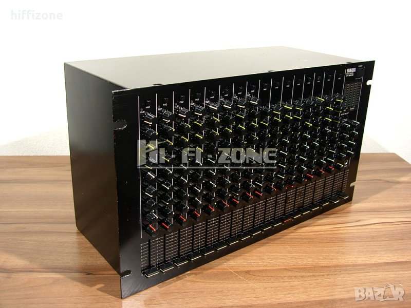  Пулт Yamaha mv1602 , снимка 1